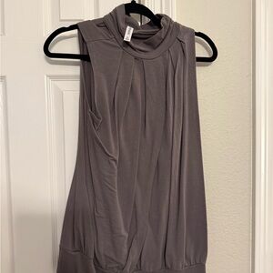 Zenana Outfitters Charcoal Sleeveless Blouse